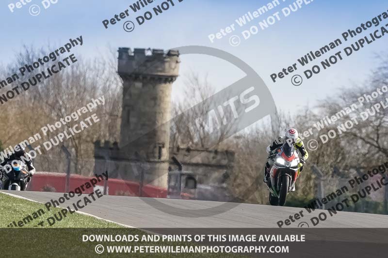 donington no limits trackday;donington park photographs;donington trackday photographs;no limits trackdays;peter wileman photography;trackday digital images;trackday photos